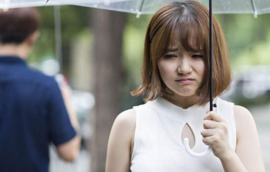 男人对离开他很干脆的女人（分手后消失很干净的女生）