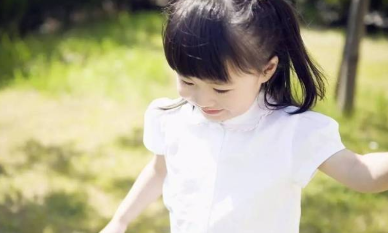 女生说吃小孩是什么梗（解释网络用语中的含义和来源）