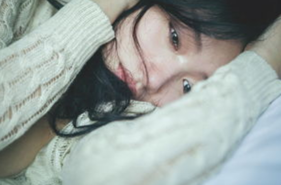 女人做梦哭是什么征兆（顺应梦境解析教你正确认知梦境）