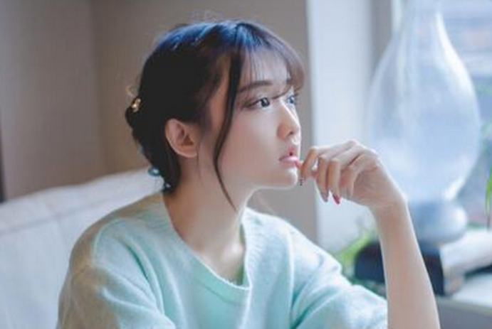 泪点低的女生性格特点（泪点低女生的性格特征）