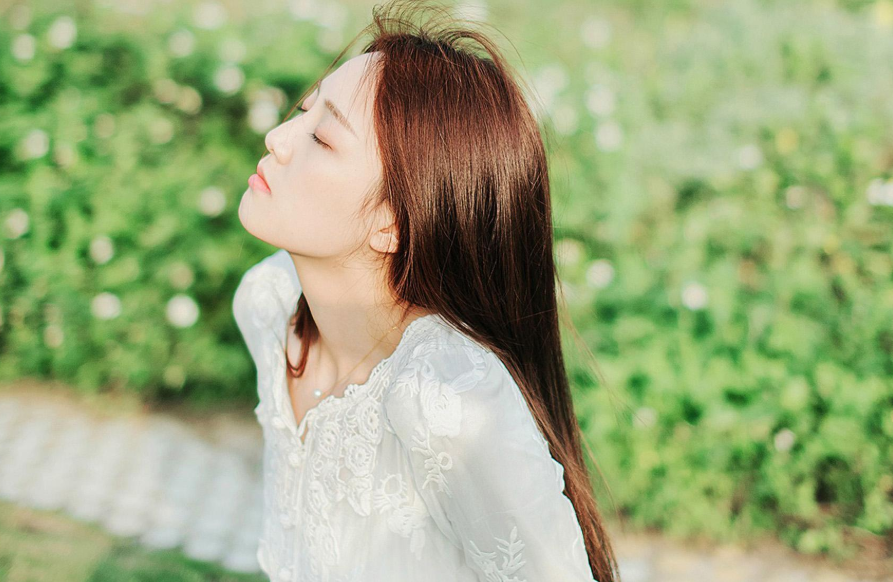 水瓶座喜欢什么样的女生（了解水瓶座喜欢的女生特点）