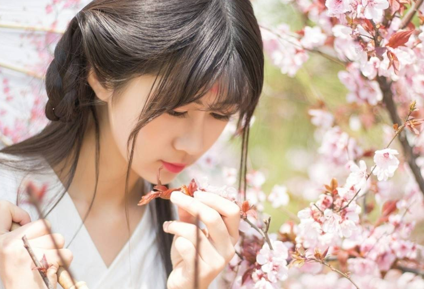 双子座女生性格（双子座女生的性格特点）