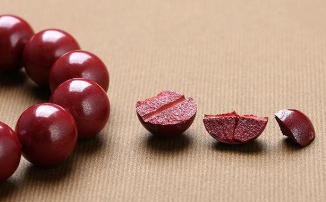朱砂的正确辟邪方法(辟邪知识科普：朱砂的使用方法)