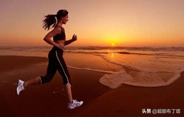 如何让小腿肚变得平坦（如何让小腿肚变得平坦相关的锻炼技巧）