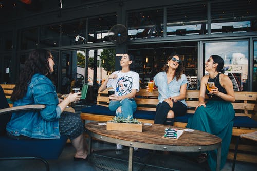不合群的人有三个特点（不合群的孩子是什么心理）