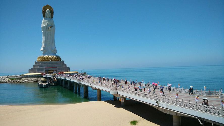 三亚有哪些好玩的地方和景点（介绍三亚市的热门景点与旅游活动）