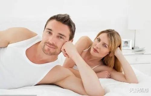 女人出轨最怕男人报复他什么（女人出轨时最害怕男人采取何种报复措施）
