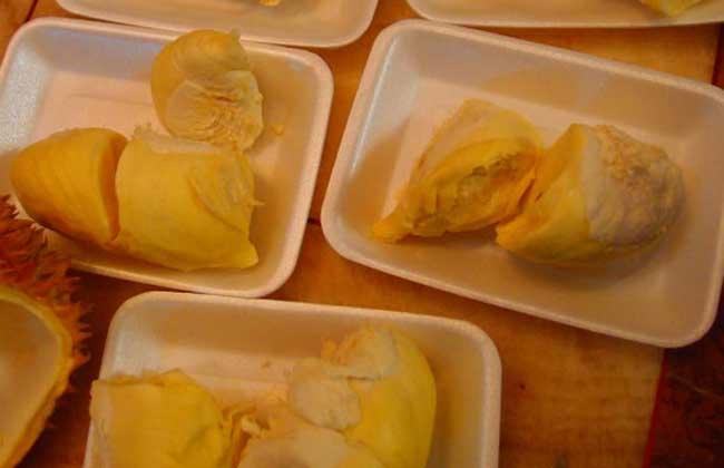榴莲肉冷藏可以放多久（冷藏时间与保存方式）